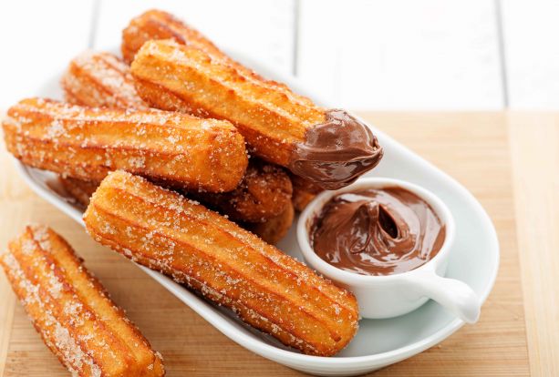 Churros de Chocolate na Air Fryer: Delícia Crocante em Poucos Minutos!