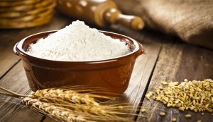 Como medir 1 kg de farinha de trigo em xícaras